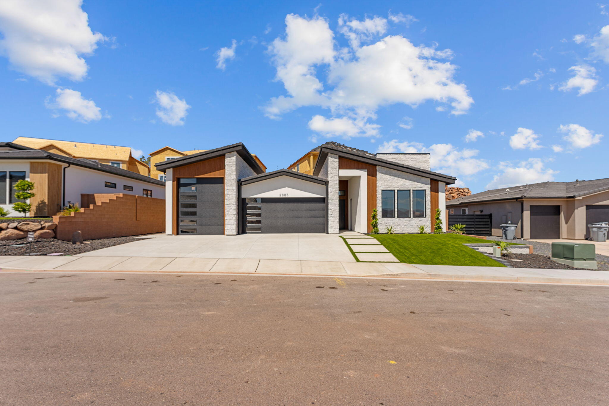 2885 East View Pointe Drive Washington, UT 84780 - Photo 94 of 99 Front exterior