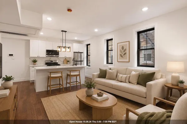 $2,500 | 104 Glenwood Avenue, Unit 104, Jersey City, NJ 07306