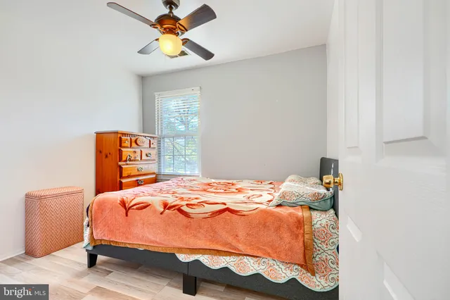 $515,000 | 18425 Honeylocust Circle, Gaithersburg, MD 20879