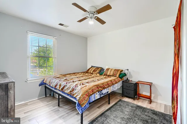 $515,000 | 18425 Honeylocust Circle, Gaithersburg, MD 20879