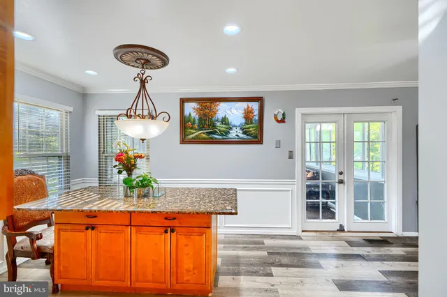 $515,000 | 18425 Honeylocust Circle, Gaithersburg, MD 20879