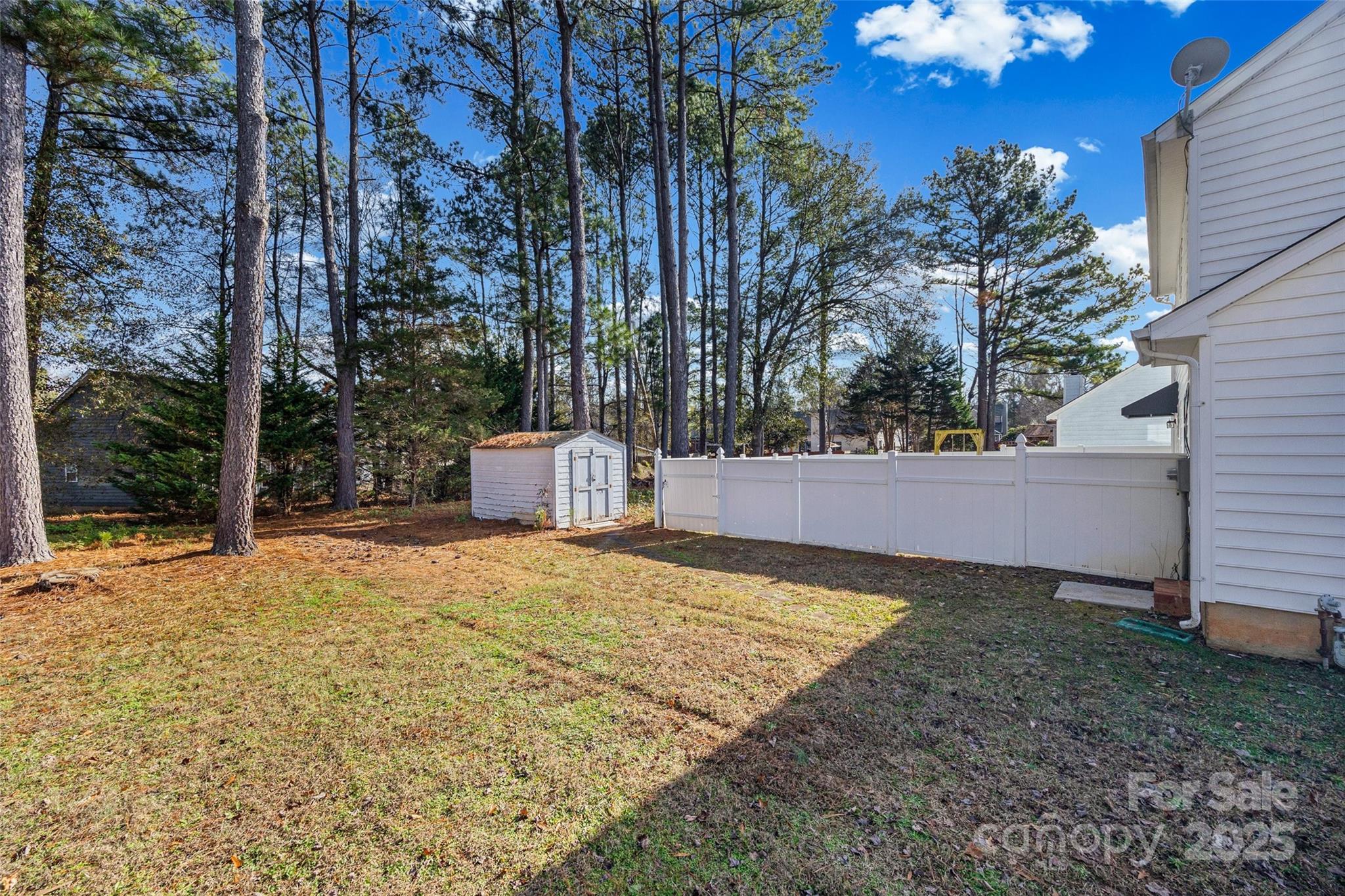 1337 Windsor Ridge Drive Rock Hill, SC 29732 - Photo 25 of 25 a view of a backyard with large trees