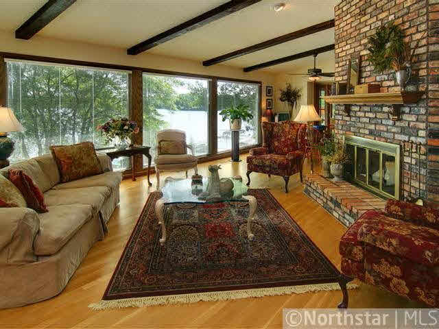 15431 Breezy Point Road Southeast Prior Lake, MN 55372 - Photo 4 of 10