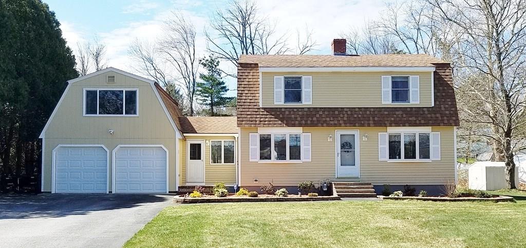 6 Birch Meadow Road Merrimac, MA 01860 - Photo 1 of 25 Gallery Image 1
