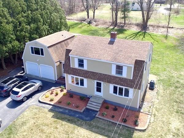 6 Birch Meadow Road Merrimac, MA 01860 - Photo 3 of 25 Gallery Image 3