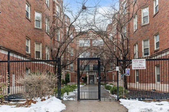 $1,250 | 8154 South Drexel Avenue, Unit 2E, Chicago, IL 60619