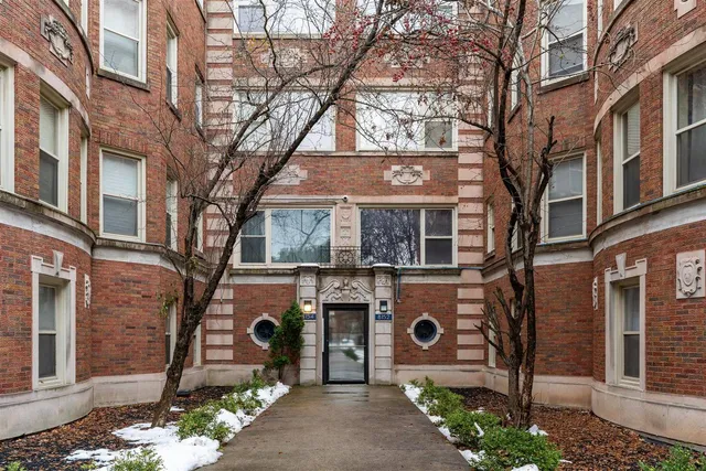 $1,250 | 8154 South Drexel Avenue, Unit 2E, Chicago, IL 60619
