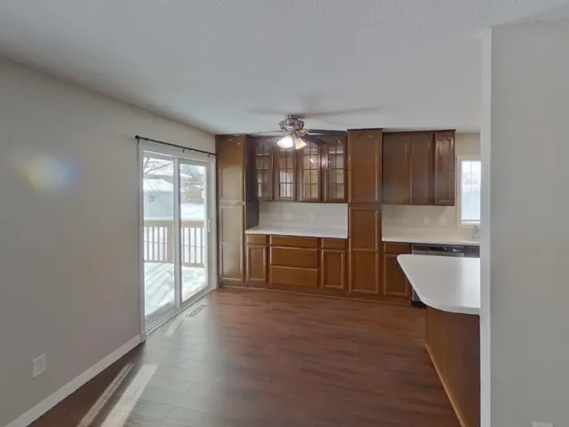 $2,169 | 1442 Laurel Avenue, St. Paul Park, MN 55071