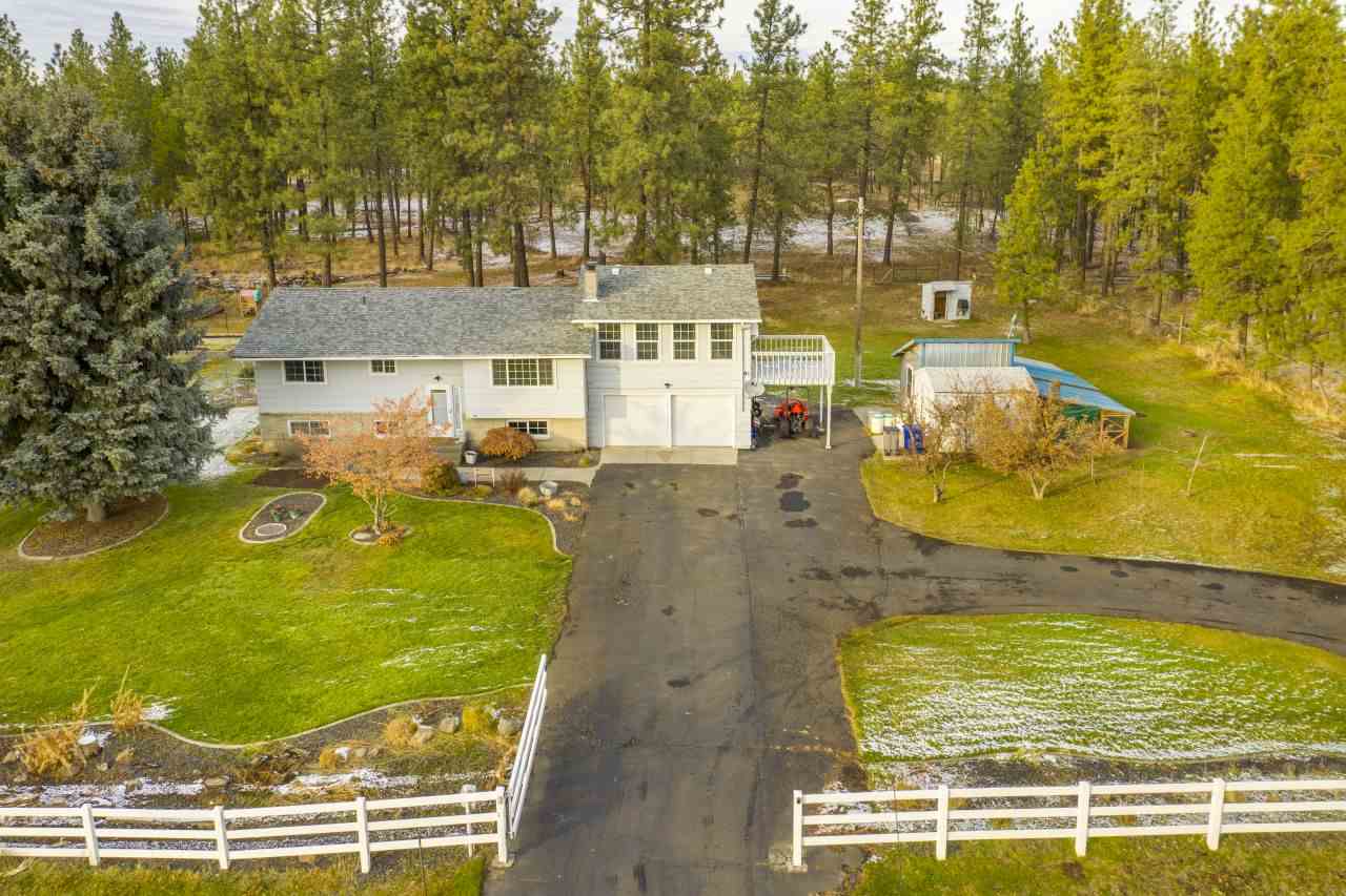 6808 West Hallett Road Spokane, WA 99224 - Photo 1 of 44 Gallery Image 1