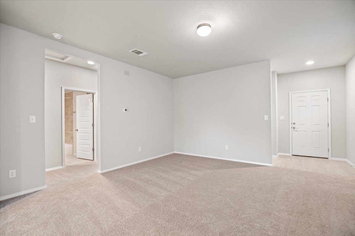 107 Tillage Road Elgin, TX 78621 - Photo 11 of 32