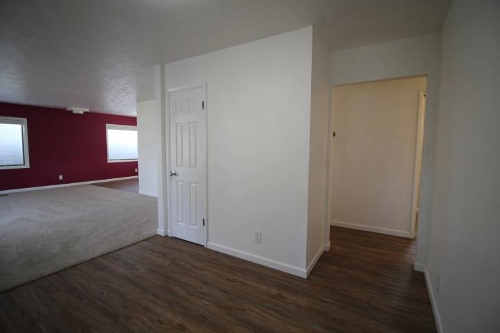 1504 South University Road Spokane Valley, WA 99206 - Photo 9 of 35