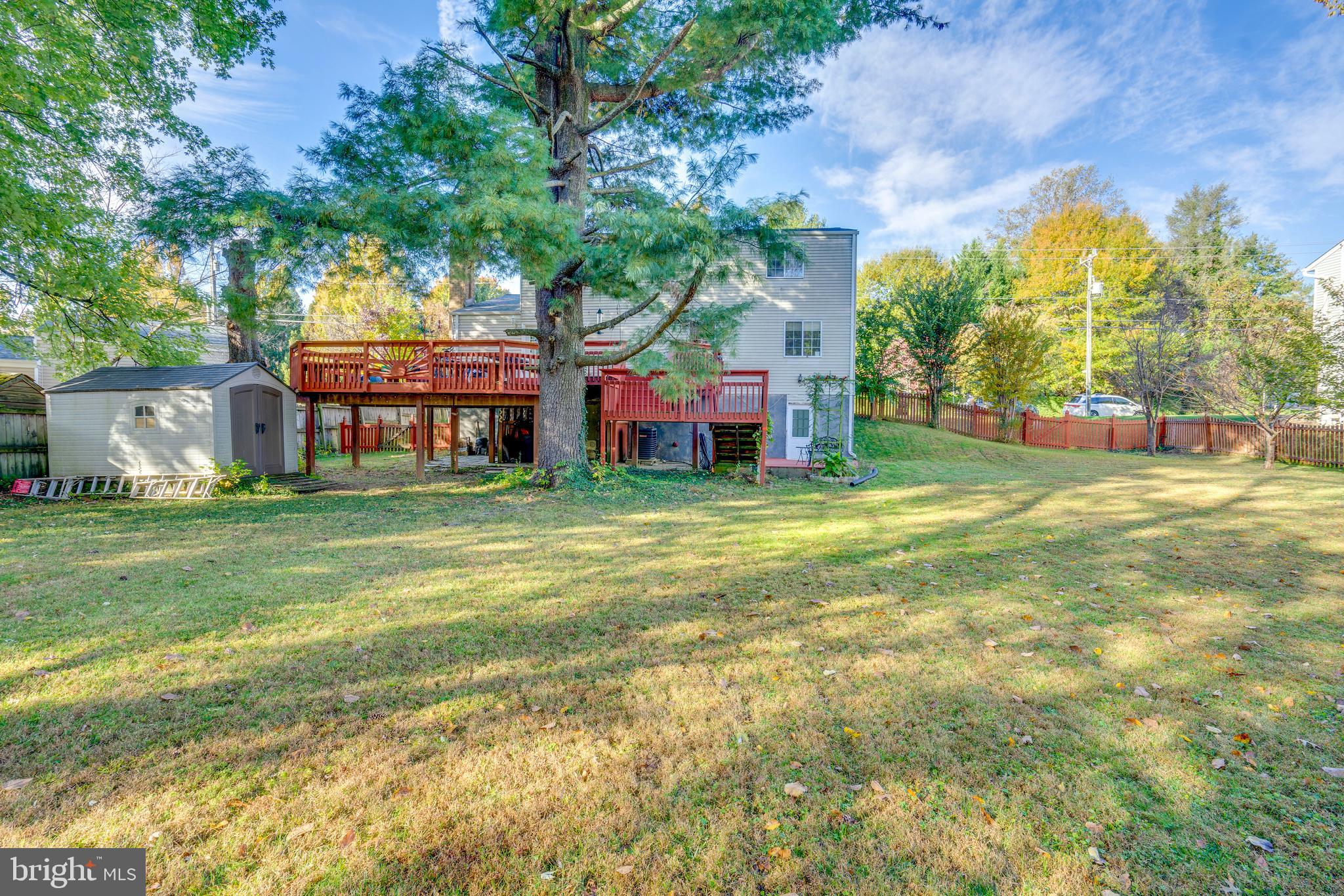 2851 Edgelea Road Vienna, VA 22181 - Photo 66 of 70