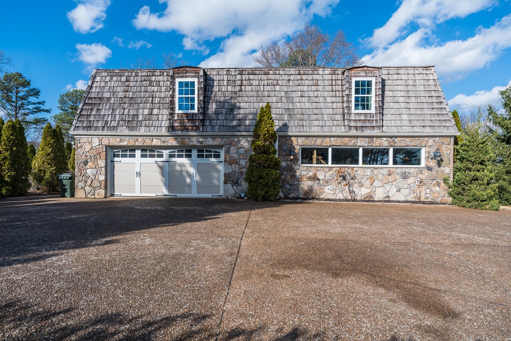 218 Castle Road Dalton, GA 30720 - Photo 5 of 75 Gallery Image 5