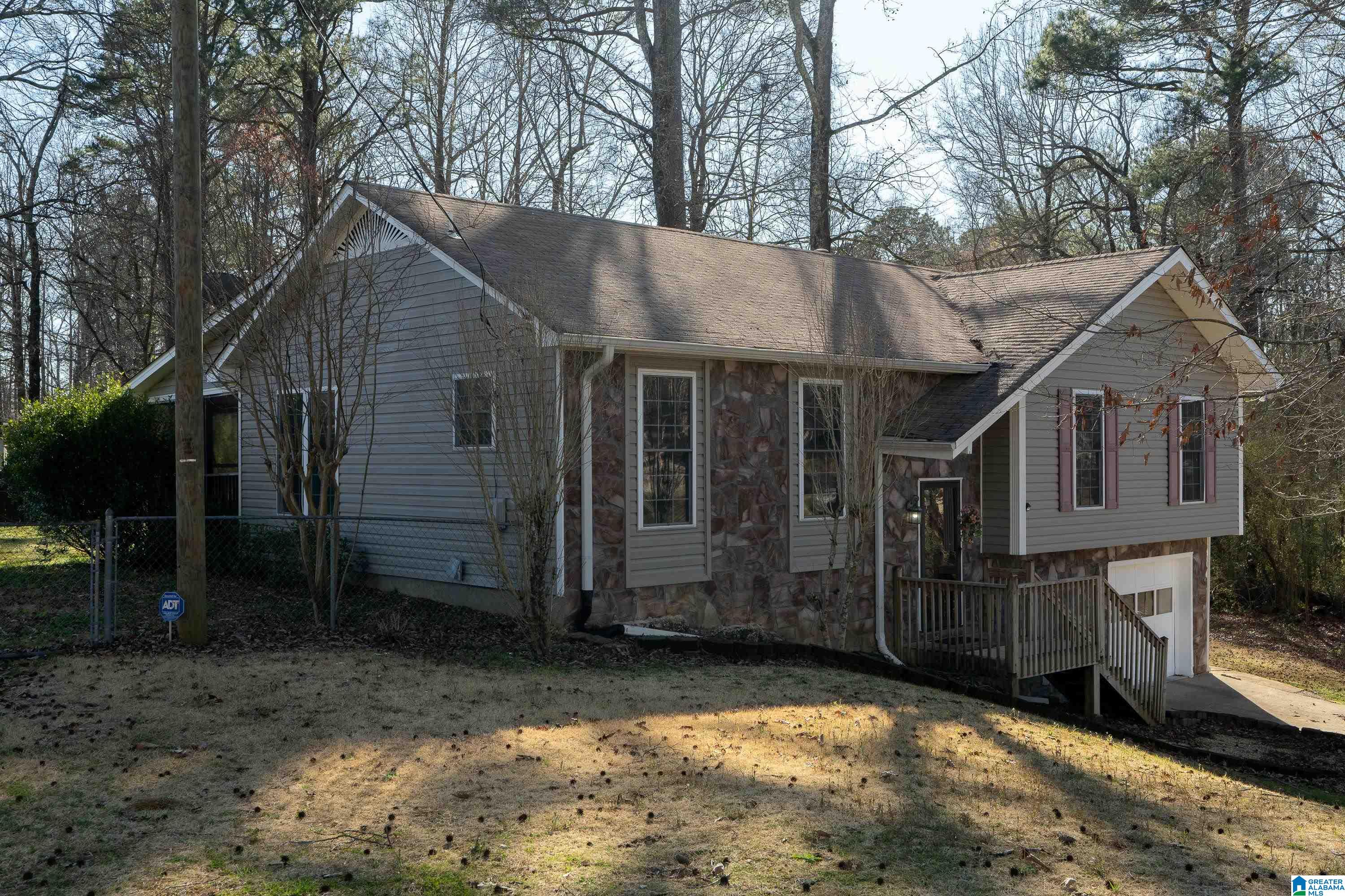 3253 Churchview Way Bessemer, AL 35023 - Photo 2 of 32