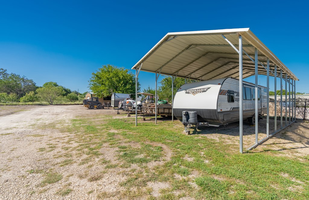 126-130 Robby Lane Kerrville, TX 78028 - Photo 68 of 76