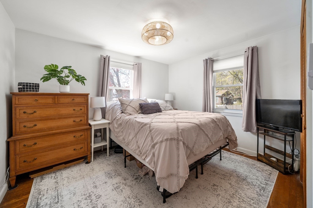 7 Walsh Road Holbrook, MA 02343 - Photo 11 of 25