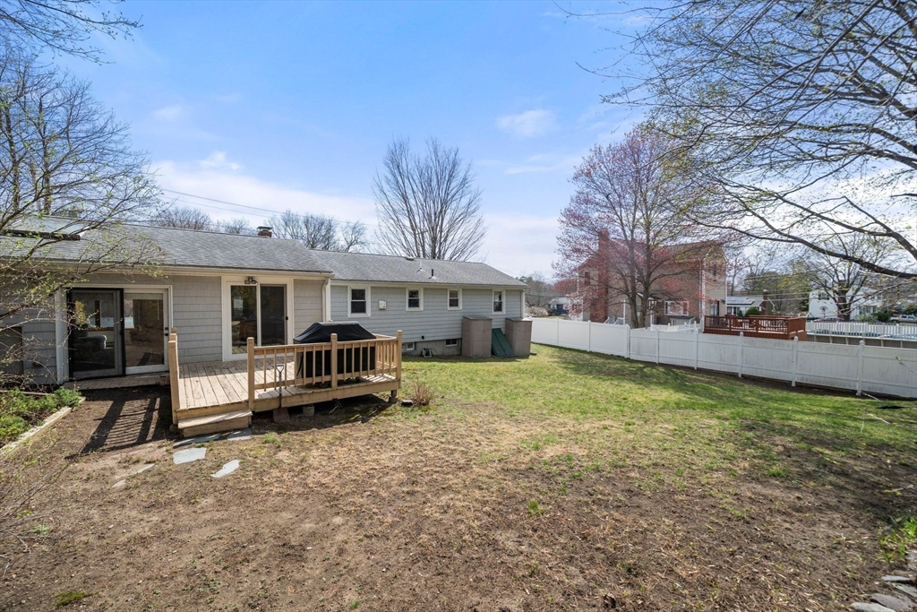 7 Walsh Road Holbrook, MA 02343 - Photo 20 of 25