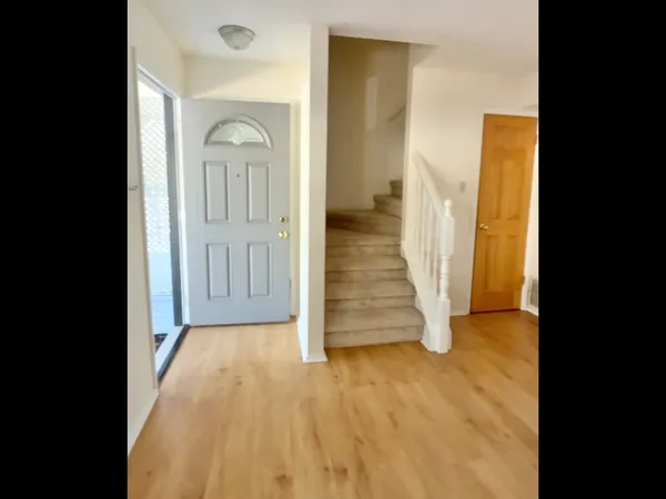 $1,600 | 15205 Cavalier Canyon Drive, Unit B, Lakeway, TX 78734
