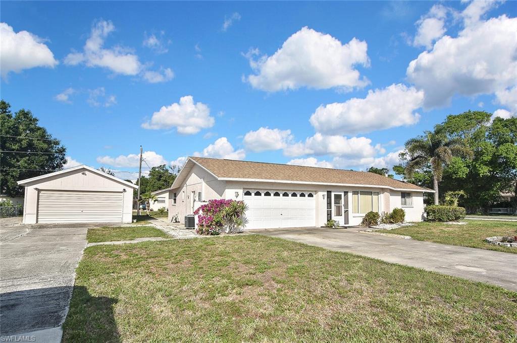 19006 Flamingo Road Fort Myers, FL 33967 - Photo 3 of 46