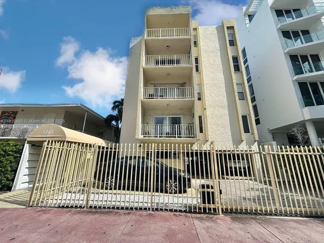 $360,000 | 1245 West Avenue, Unit 502, Miami Beach, FL 33139