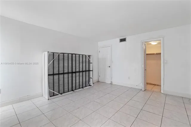 $360,000 | 1245 West Avenue, Unit 502, Miami Beach, FL 33139