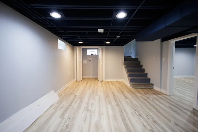 a view of walk in closet