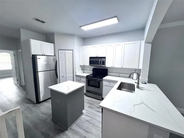 $2,200 | 2250 Portofino Place, Unit 23023, Palm Harbor, FL 34683