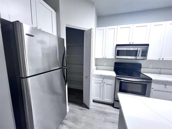 $2,200 | 2250 Portofino Place, Unit 23023, Palm Harbor, FL 34683