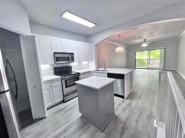 $2,200 | 2250 Portofino Place, Unit 23023, Palm Harbor, FL 34683