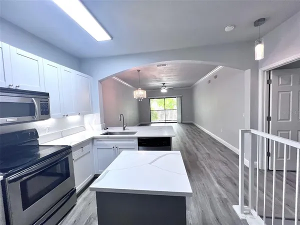 $2,200 | 2250 Portofino Place, Unit 23023, Palm Harbor, FL 34683