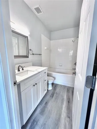 $2,200 | 2250 Portofino Place, Unit 23023, Palm Harbor, FL 34683