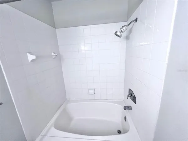 $2,200 | 2250 Portofino Place, Unit 23023, Palm Harbor, FL 34683