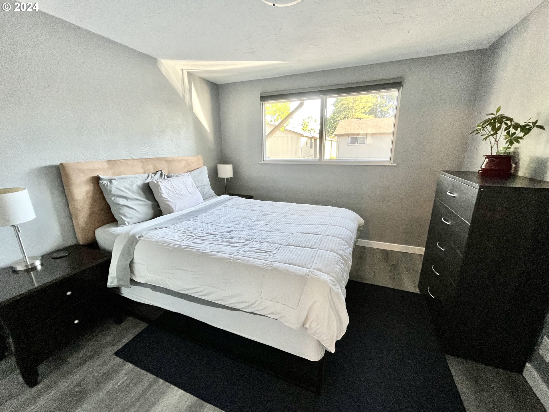 599 Coburg Road, Unit 8A Eugene, OR 97401 - Photo 12 of 24 Gallery Image 12