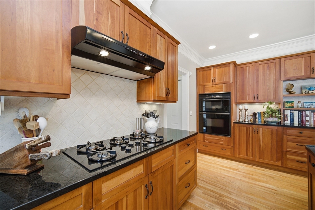 125 Hudson Road Sudbury, MA 01776 - Photo 18 of 42