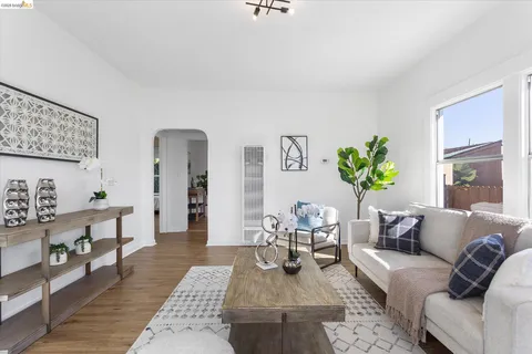 $399,000 | 1328 89th Avenue, Oakland, CA 94621