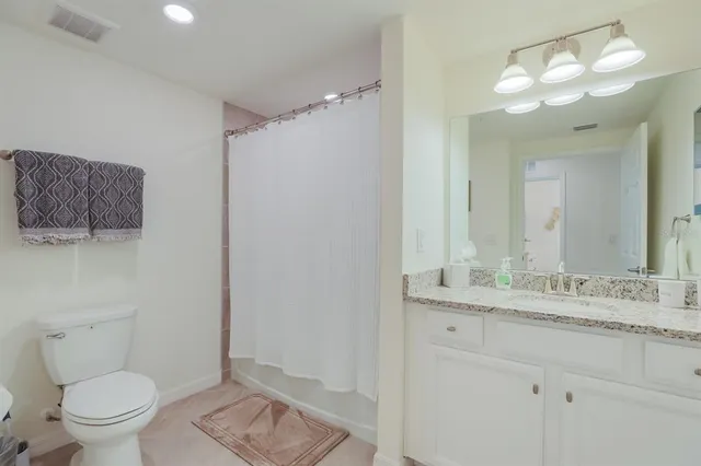 $6,000 | 18017 Gawthrop Drive, Unit 104, Bradenton, FL 34211