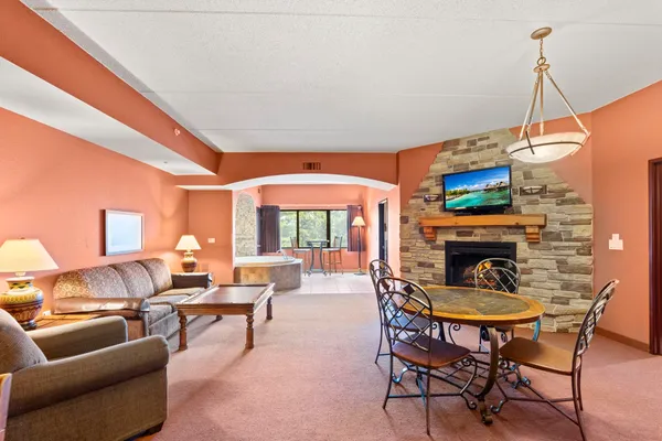 $235,000 | 2411 River, Unit 2637, Wisconsin Dells, WI 53965