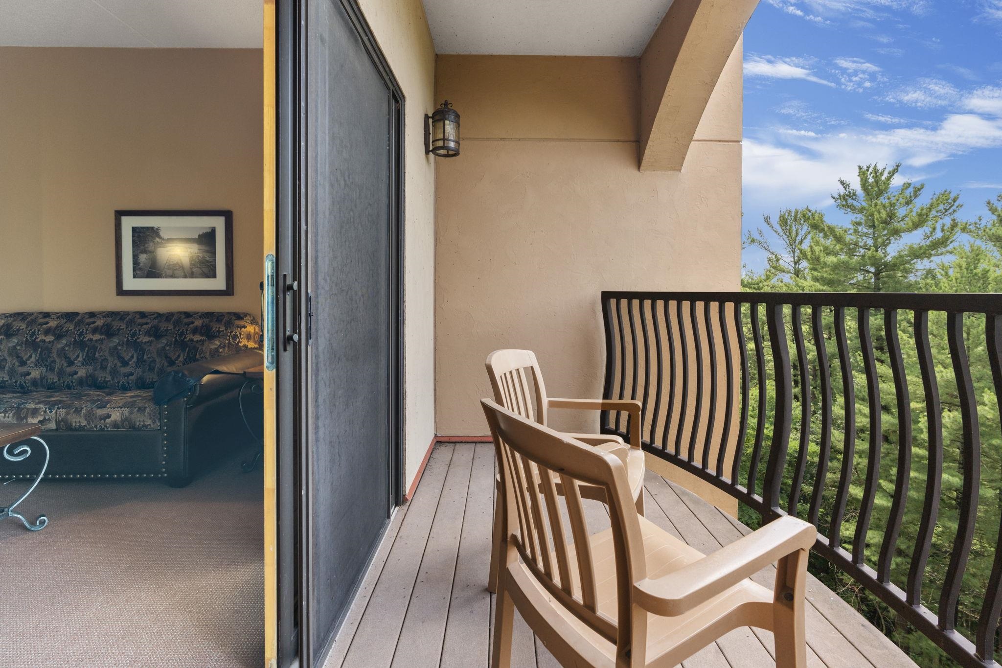 2411 River, Unit 2637 Wisconsin Dells, WI 53965 - Photo 2 of 56