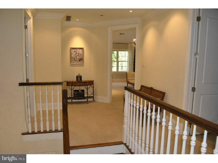 627 Broad Acres Road Penn Valley, PA 19072 - Photo 13 of 25 Hallway