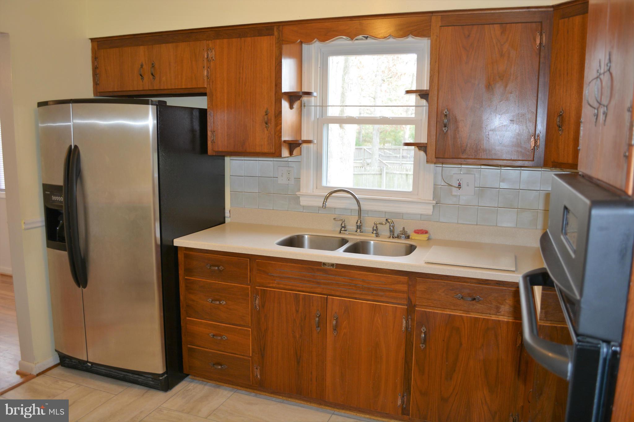 16113 Kenny Road Laurel, MD 20707 - Photo 8 of 22 Kitchen