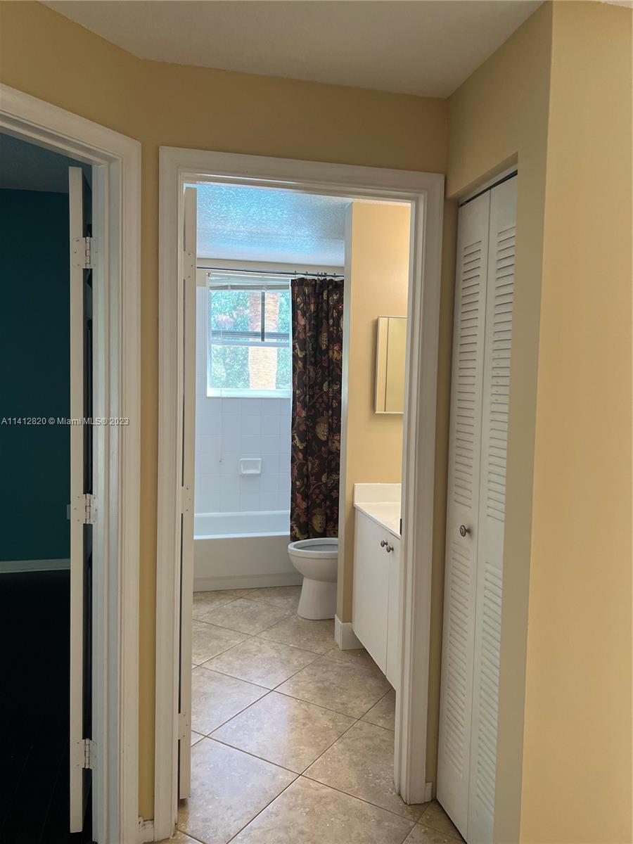 4812 Central Boulevard, Unit 20 Jupiter, FL 33458 - Photo 11 of 24