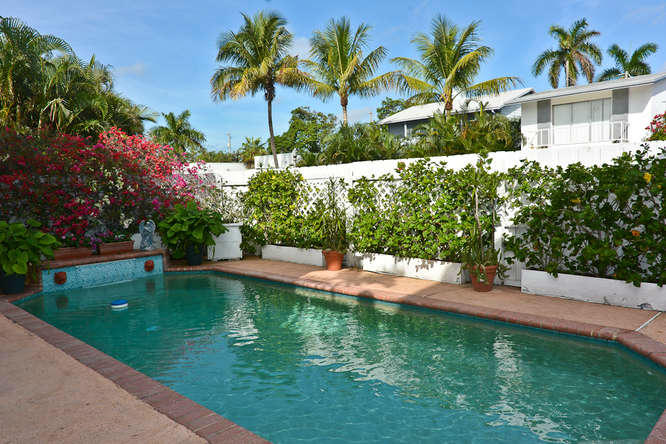 3901 Washington Road West Palm Beach, FL 33405 - Photo 23 of 38 3901 Washington West Palm-small-024-3-66