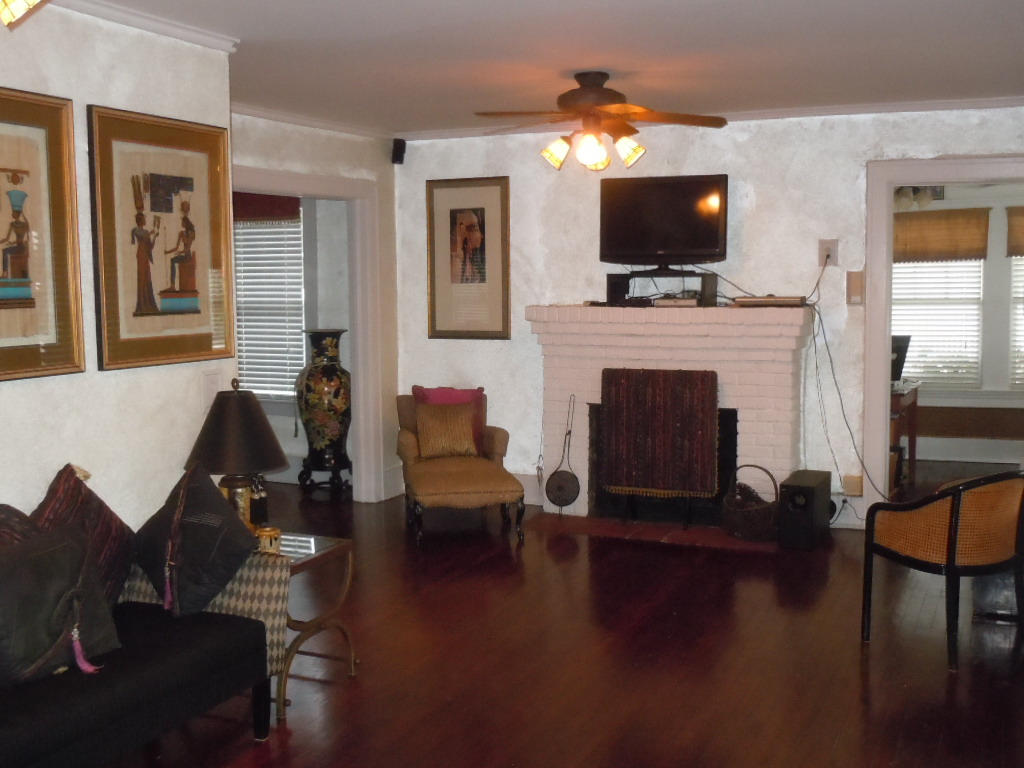 3901 Washington Road West Palm Beach, FL 33405 - Photo 7 of 38 DSCN1095