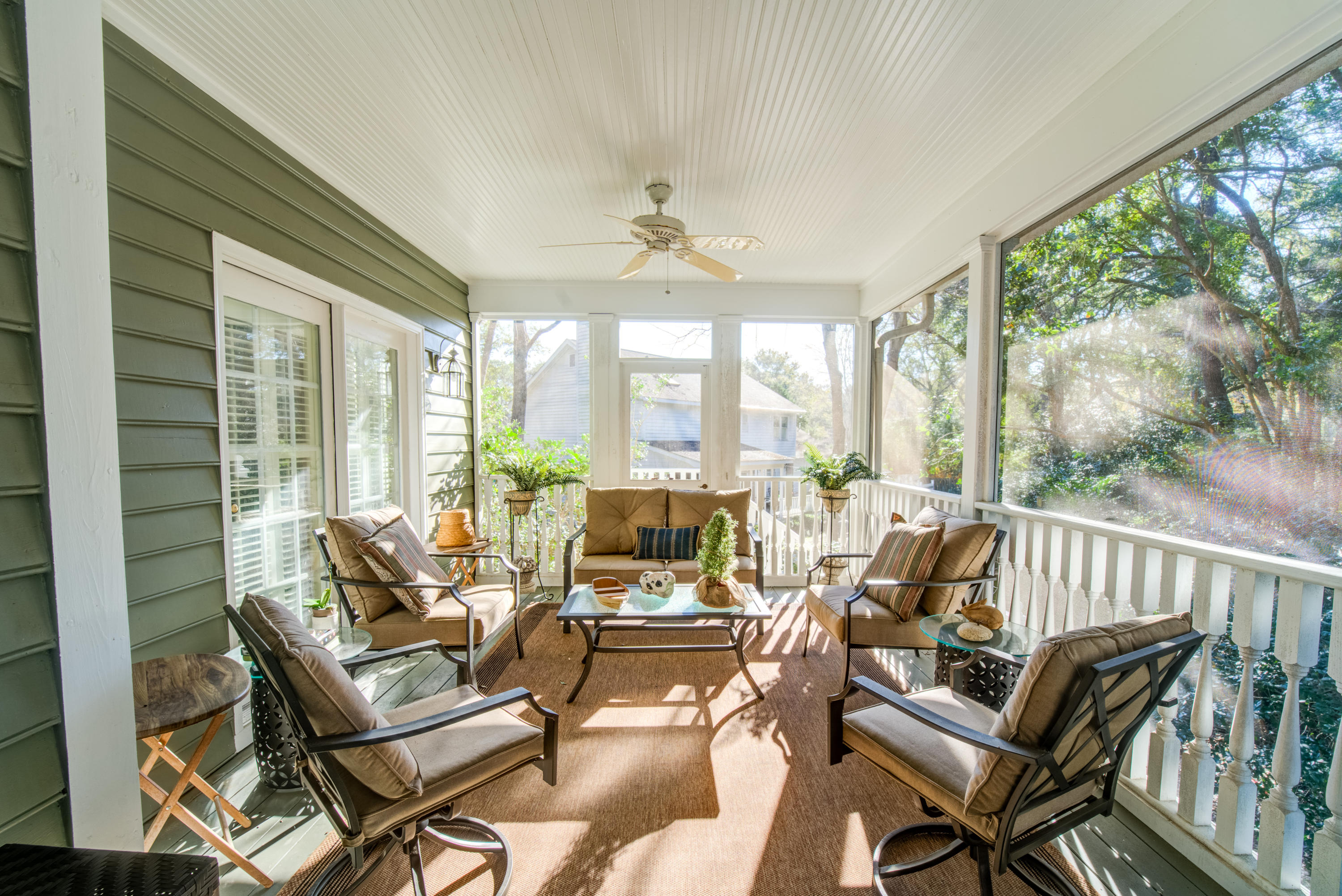 558 Planters Loop Mount Pleasant, SC 29464 - Photo 15 of 41 Screened Porch