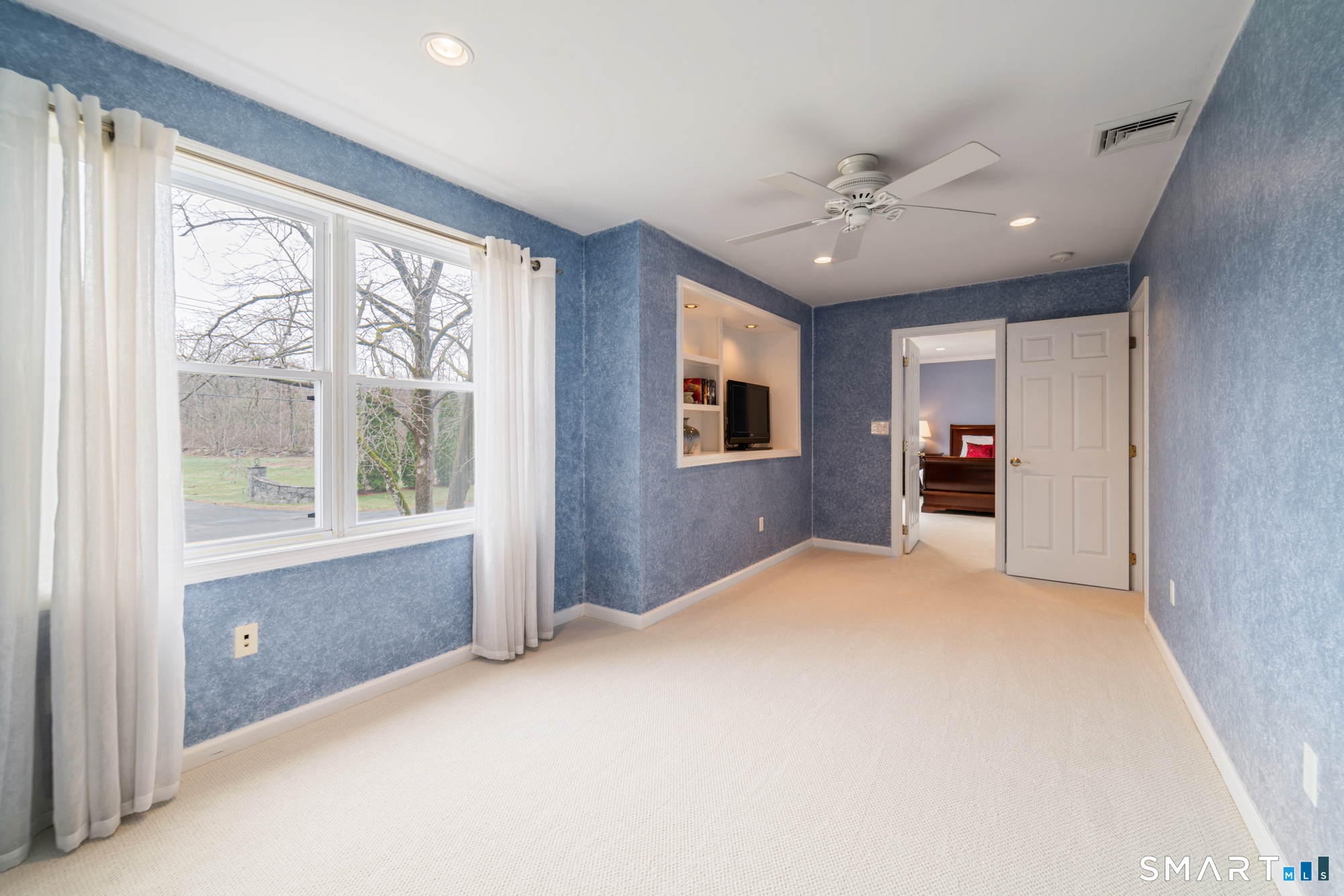 48 Willoughby Road Shelton, CT 06484 - Photo 30 of 40 Additional bedroom/bonus room on 2nd floor