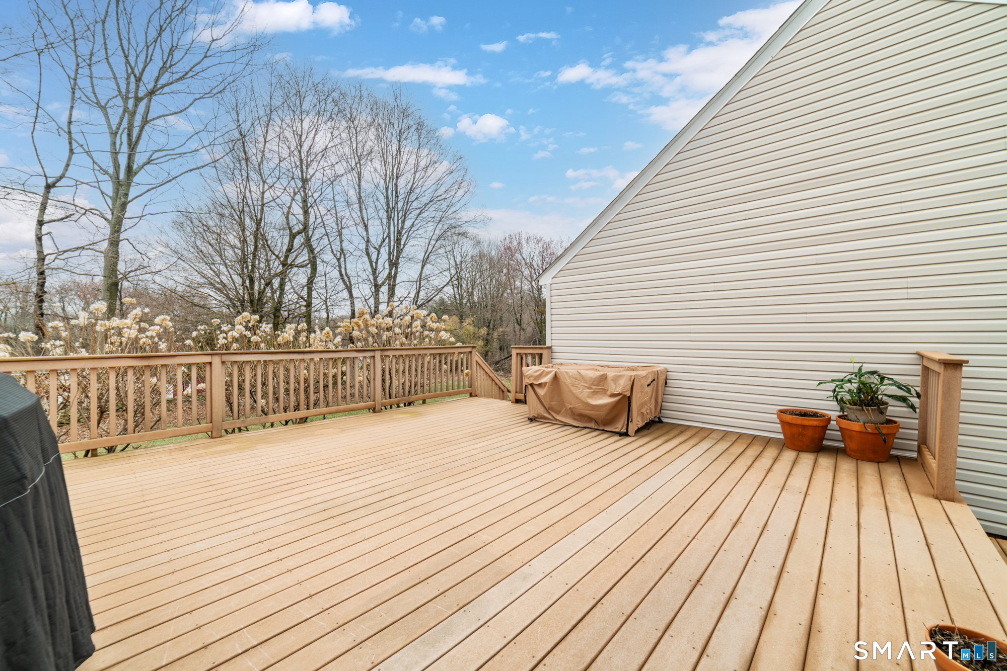 48 Willoughby Road Shelton, CT 06484 - Photo 31 of 40