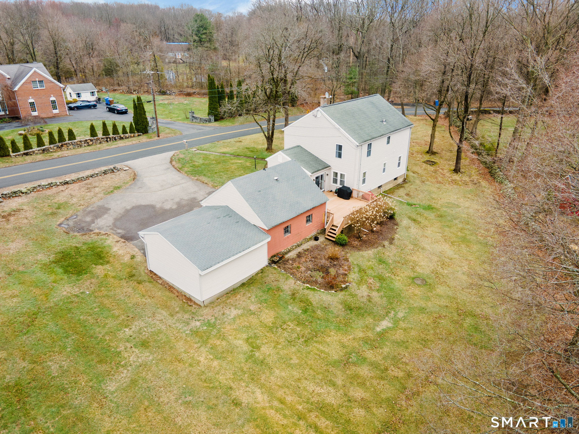 48 Willoughby Road Shelton, CT 06484 - Photo 36 of 40