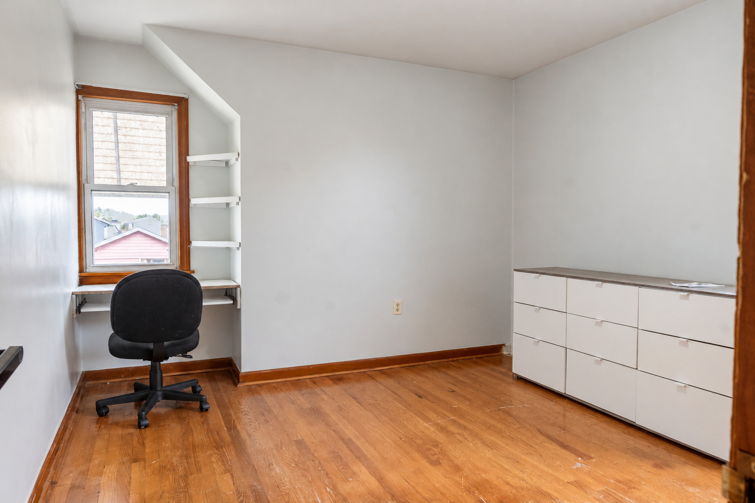 5155 South Kenneth Avenue Chicago, IL 60632 - Photo 15 of 21 Gallery Image 15
