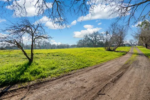 $1,089,000 | 12542 Plum Lane, Wilton, CA 95693