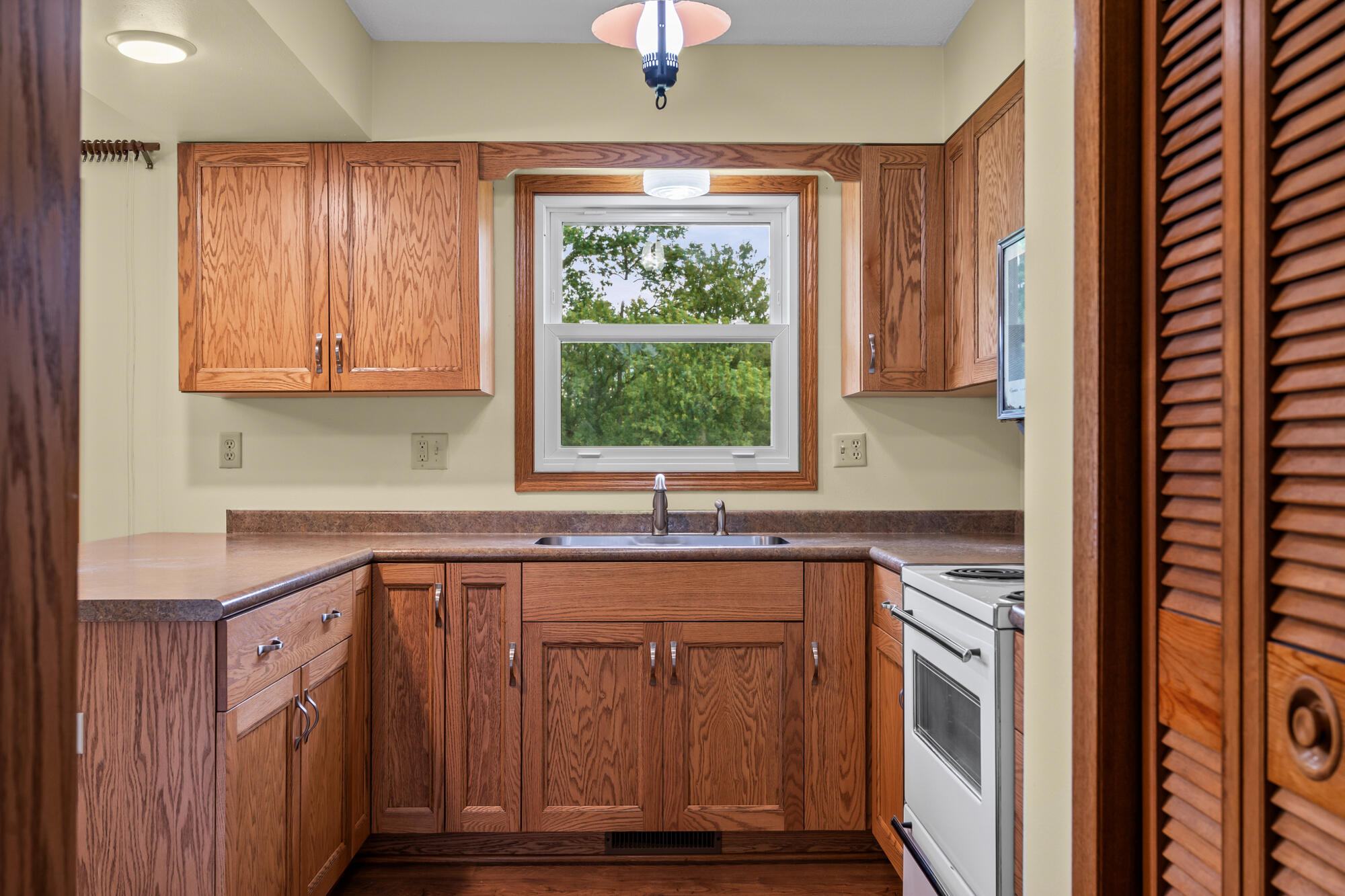 W24686 Park Road Trempealeau, WI 54661 - Photo 13 of 44 14__dsc3870